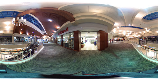 Pet Store «Petland Topeka», reviews and photos, 1801 SW Wanamaker Rd, Topeka, KS 66614, USA