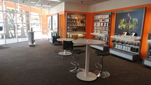 Cell Phone Store «AT&T Authorized Retailer», reviews and photos, 8052 Limonite Ave #101, Riverside, CA 92509, USA
