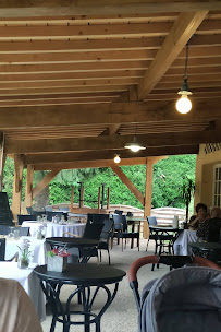 Atmosphère du Restaurant Auberge du Val D'Ornain - n°4