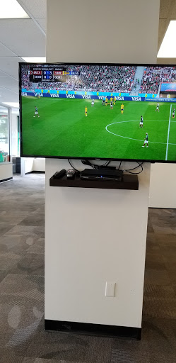 Used Car Dealer «Enterprise Car Sales», reviews and photos, 411 Connecticut Blvd, East Hartford, CT 06108, USA