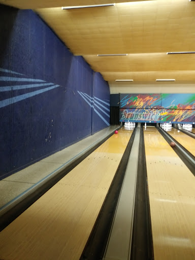 Bowling Alley «Brunswick Zone Perry Hall Lanes», reviews and photos, 4359 Ebenezer Rd, Baltimore, MD 21236, USA