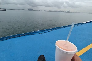 Bahía de Panamá image