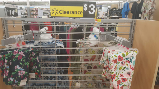 Department Store «Walmart Supercenter», reviews and photos, 5815 Norell Ave N, Oak Park Heights, MN 55082, USA