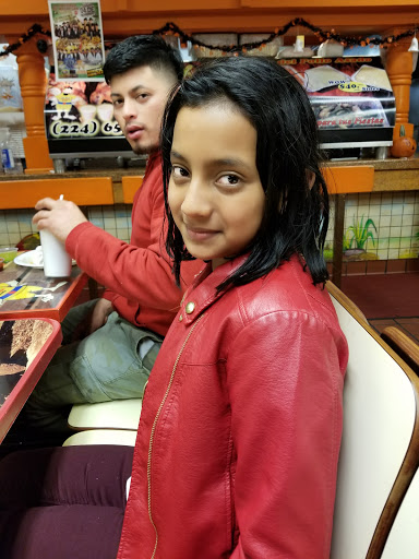 Mexican Restaurant «El Rey Del Pollo Asado», reviews and photos, 505 S Green Bay Rd, Waukegan, IL 60085, USA