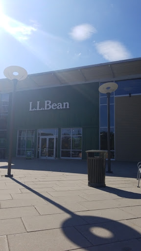 Clothing Store «L.L. Bean», reviews and photos, 700 Paramus Park, Paramus, NJ 07652, USA
