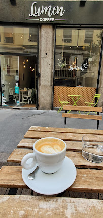 Cappuccino du Café Lumen coffee à Lyon - n°2
