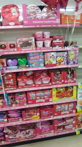 Discount Store «Dollar General», reviews and photos, 6100 W Main St, Eau Claire, MI 49111, USA