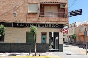 CAFETERÍA CENTRO SALÓN DE JUEGO. image