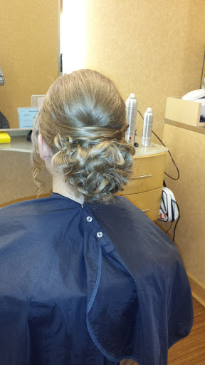 Hair Salon «Regis Salon», reviews and photos, 7700 E Kellogg Dr #12, Wichita, KS 67207, USA