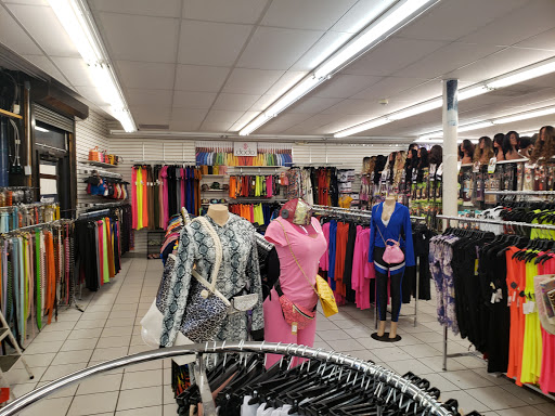 One Beauty Supply, 11608 Buckeye Rd, Cleveland, OH 44120, USA, 