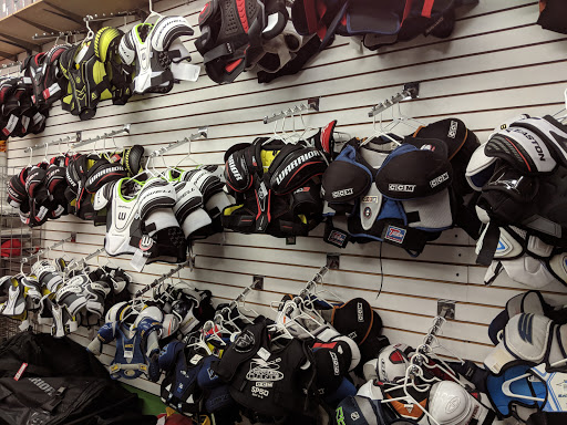 Sporting Goods Store «Play It Again Sports- Chesterfield, MI», reviews and photos, 50607 Gratiot Ave, Chesterfield, MI 48051, USA