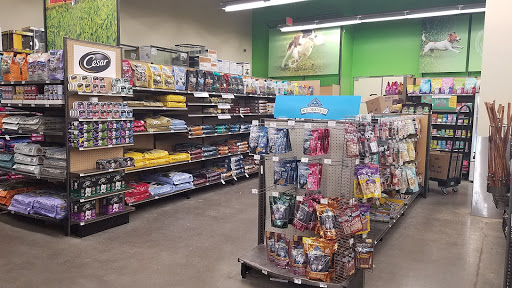 Pet Supply Store «Petco Animal Supplies», reviews and photos, 839 New York Ave, Huntington, NY 11743, USA