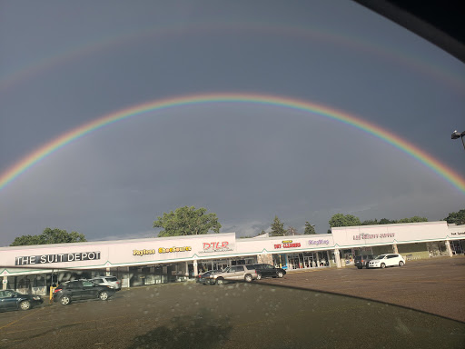 Shopping Mall «Lincoln Shopping Center», reviews and photos, 26092 Greenfield Rd, Oak Park, MI 48237, USA