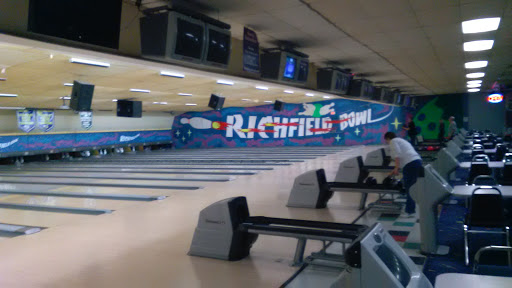Bowling Alley «Richfield Bowl», reviews and photos, 5340 Richfield Rd, Flint, MI 48506, USA