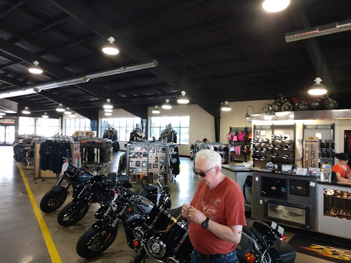 Harley-Davidson Dealer «Hot Rod Harley-Davidson», reviews and photos, 149 Shoreline Dr, Muskegon, MI 49440, USA