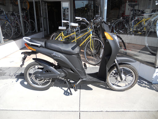 Used Bicycle Shop «RE-CYCLER APPLIANCES», reviews and photos, 16850 Lorain Ave, Cleveland, OH 44111, USA