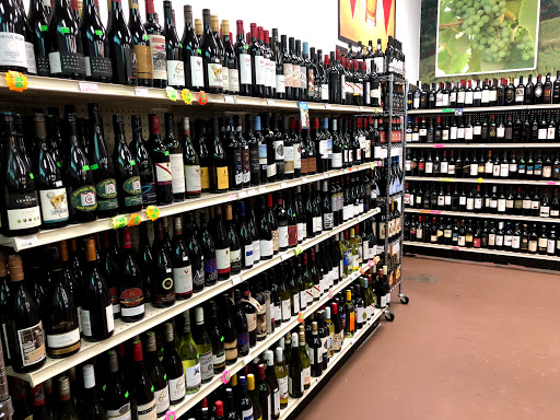 Grocery Store «Sahara Mart», reviews and photos, 106 E 2nd St, Bloomington, IN 47401, USA