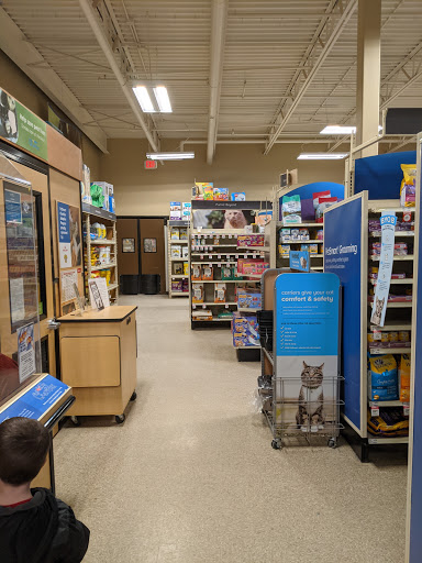 Pet Supply Store «PetSmart», reviews and photos, 315 W Rte 70, Marlton, NJ 08053, USA