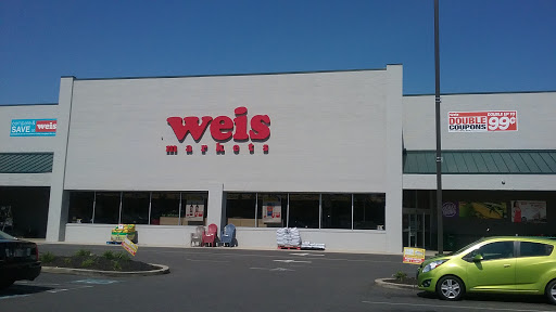Weis Markets, 5715 Crain Hwy, Upper Marlboro, MD 20772, USA, 