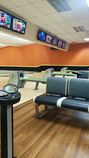 Bowling Alley «East Greenbush Bowling Center», reviews and photos, 570 Columbia Turnpike, East Greenbush, NY 12061, USA