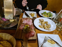 Raclette du Restaurant français La Chaumière à Puy-Saint-Vincent - n°2