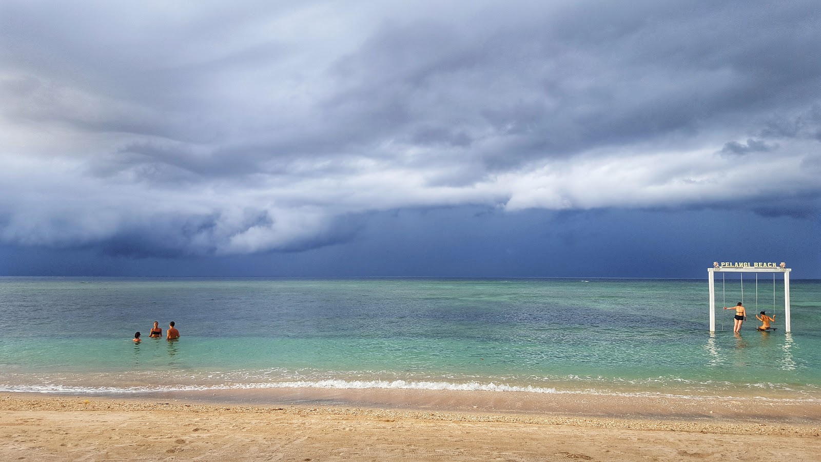 Fotografie cu Gili Air Pelangi Beach zonele de facilități