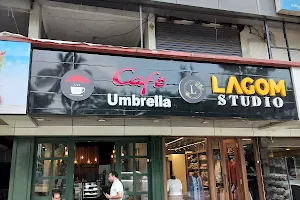 Cafe Umbrella image