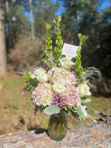 Florist «Distinctive Floral Designs LLC», reviews and photos, 1042 Front St a, Slidell, LA 70458, USA