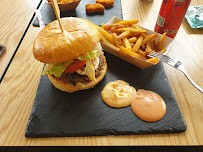 Plats et boissons du Restaurant halal Home Burger à Perpignan - n°16
