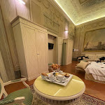 Photo n°2 de l'avis de Milan-.s fait le 15/05/2021 à 06:57 sur le  Palazzo Bardi-Guicciardini à Florence