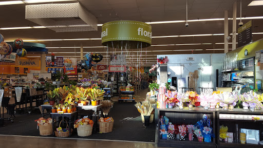 Grocery Store «H-E-B Grocery», reviews and photos, 170 E Whitestone Blvd, Cedar Park, TX 78613, USA