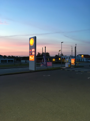 Anmeldelser af Shell Service i Sønderborg - Tankstation