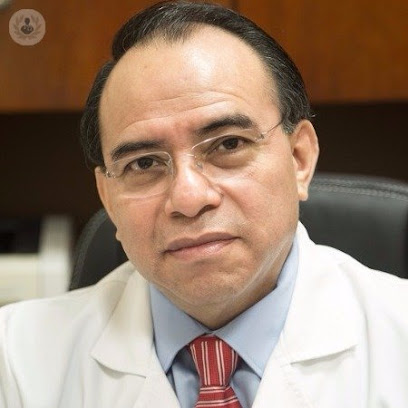 Dr. Roberto René Reyes González