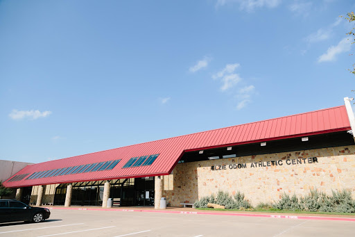 Recreation Center «Elzie Odom Athletic Center», reviews and photos, 1601 NE Green Oaks Blvd, Arlington, TX 76006, USA