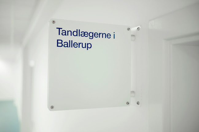 Kommentarer og anmeldelser af Tandlægerne i Ballerup