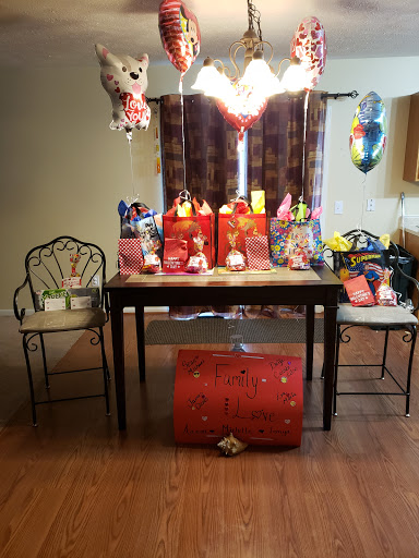 Dollar Store «Dollar Tree», reviews and photos, 393 Plainfield Commons Dr, Plainfield, IN 46168, USA