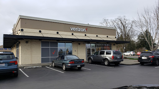 Verizon, 5700 100th St SW Ste 310, Lakewood, WA 98499, USA, 