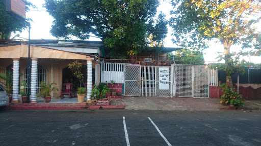 Casa De Huespedes Santos