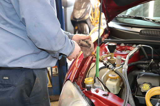 Transmission Shop «Cedar Grove Transmissions & Auto Repair Inc», reviews and photos, 475 Pompton Ave, Cedar Grove, NJ 07009, USA