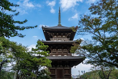 旧燈明寺三重塔