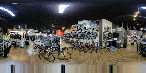 Bicycle Store «Trek Bicycle Store», reviews and photos, 1925 Skokie Valley Rd, Highland Park, IL 60035, USA