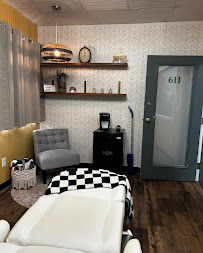 Blyssful Beauty - Photo 3 - Car repair in Lansing, MI, Lansing