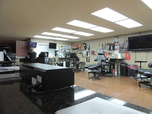 Tattoo Shop «Gaslight Tattoo Company», reviews and photos, 509 Florida Ave S, Lakeland, FL 33801, USA