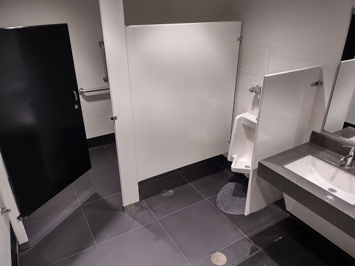 Mazda Dealer «Kings Mazda», reviews and photos, 4544 Kings Water Dr, Cincinnati, OH 45249, USA