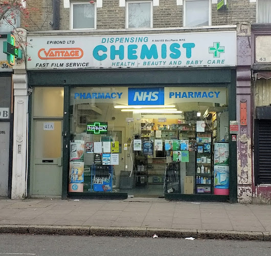 Roger Davies Pharmacy - Pharmacy