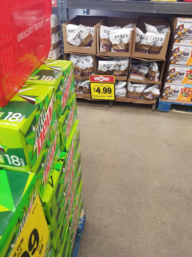 Grocery Store «Grocery Outlet Bargain Market», reviews and photos, 3566 W Shaw Ave, Fresno, CA 93711, USA