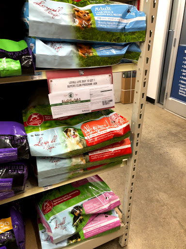 Home Improvement Store «Tractor Supply Co.», reviews and photos, 15411 W High St, Middlefield, OH 44062, USA