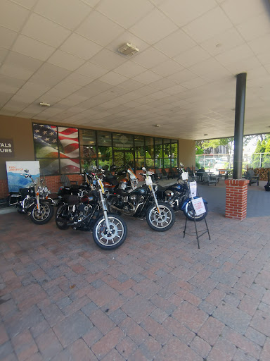 Harley-Davidson Dealer «Bergen County Harley-Davidson (Service Opens 9am)», reviews and photos, 124 Essex St, Rochelle Park, NJ 07662, USA