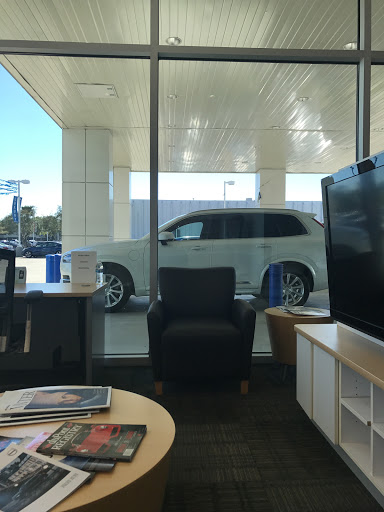Volvo Dealer «All Star Volvo Cars of Baton Rouge», reviews and photos, 10101 Coursey Blvd, Baton Rouge, LA 70816, USA