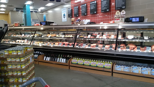 Supermarket «Hy-Vee», reviews and photos, 923 N 1st Ave, Winterset, IA 50273, USA